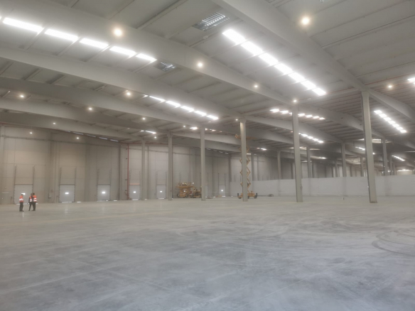 Nave Megapark Sevilla 4