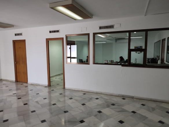 Alquiler nave polígono la chaparrilla