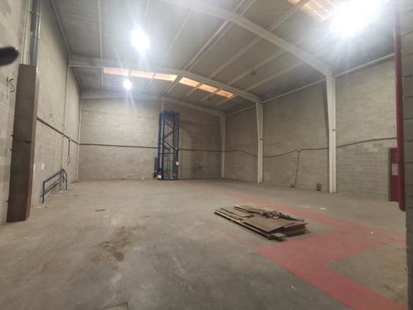 NAVE VENTA NUEVO CALONGE