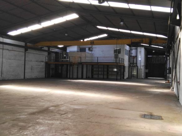 NAVE ALQUILER POLIGONO EL PINO