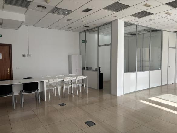 OFICINA ALQUILER LOS BERMEJALES